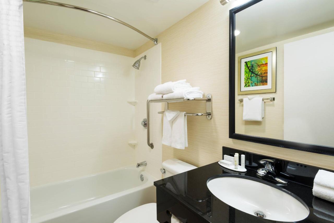 Fairfield Inn & Suites Louisville Downtown Ngoại thất bức ảnh