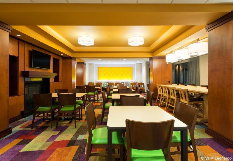 Fairfield Inn & Suites Louisville Downtown Ngoại thất bức ảnh