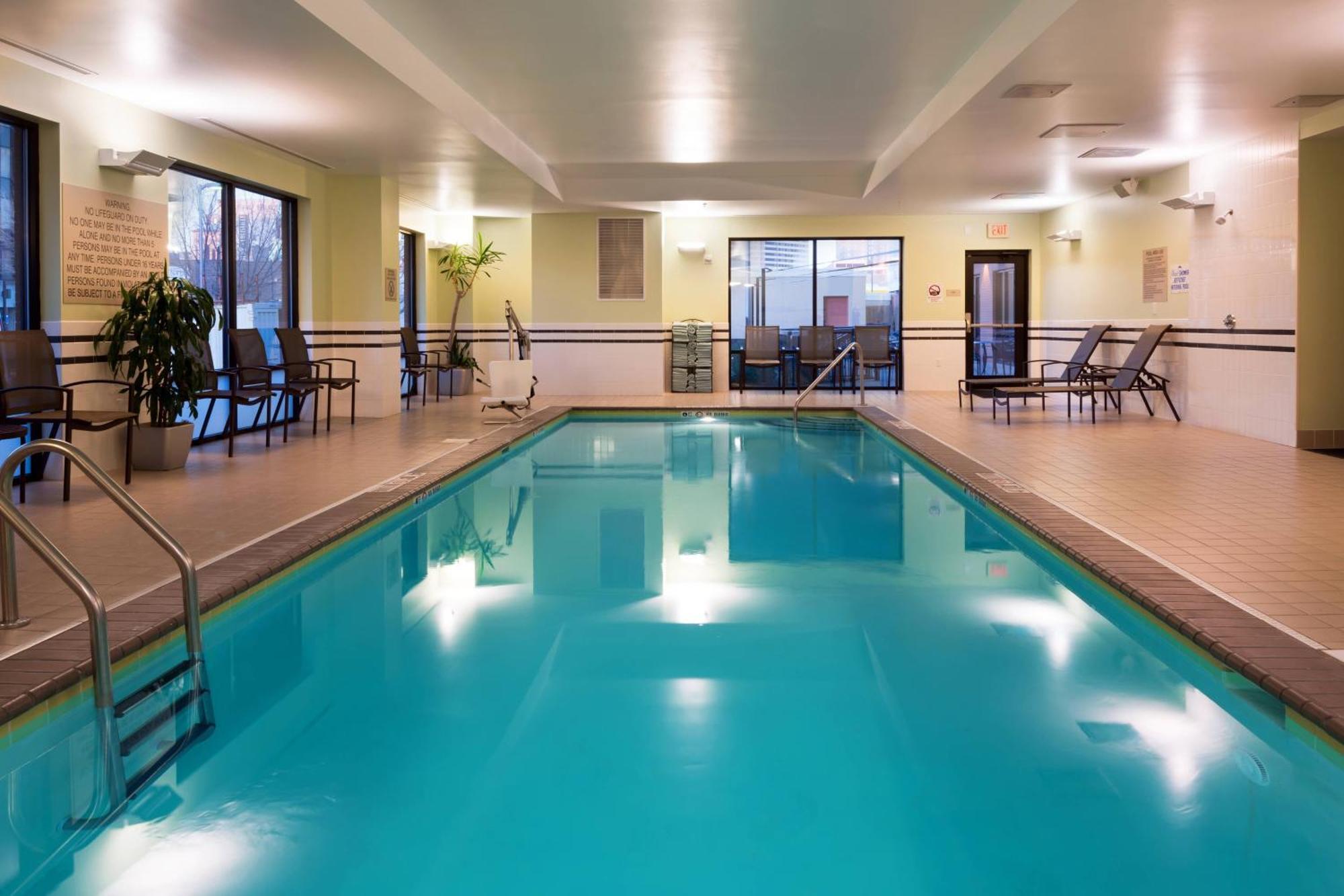 Fairfield Inn & Suites Louisville Downtown Ngoại thất bức ảnh